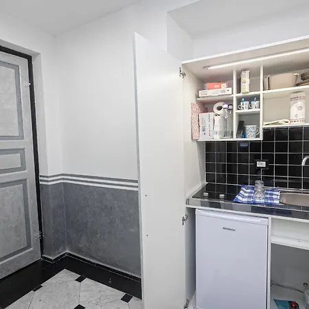 Dimora Patrizia In Centro Apartament